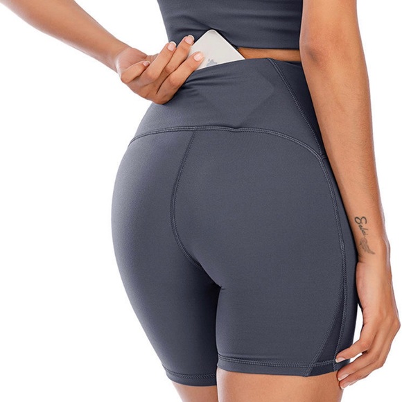 none label Pants - Mesh design pocket bike shorts